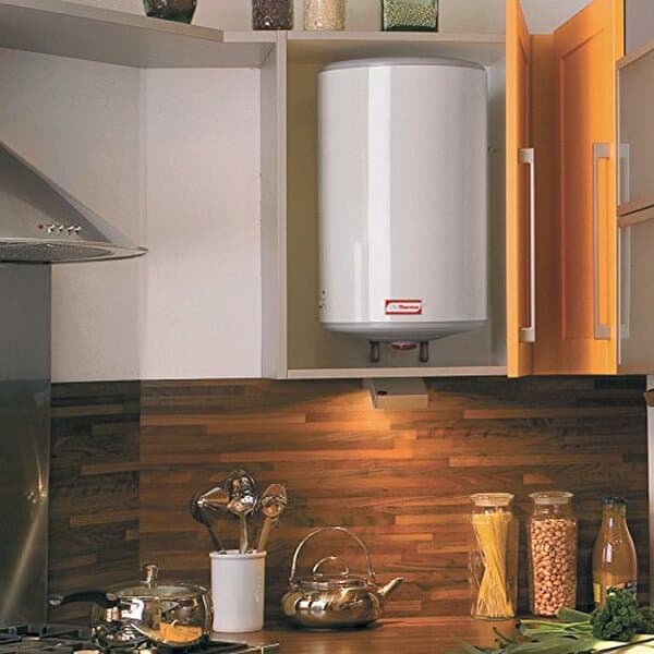 Découvrez notre analyse détaillée du chauffe-eau compact Ristretto 15L Thermor 1600W : performances, économies d'énergie et facilité d'installation passées au crible pour vous aider à faire le meilleur choix.